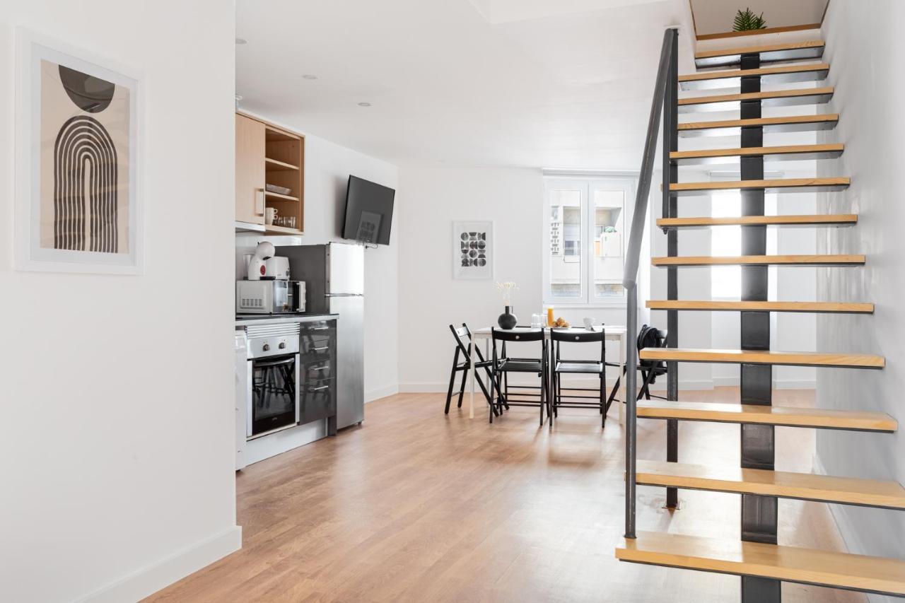Altido Modern 2-Level Flats Near Ajuda Palace ลิสบอน ภายนอก รูปภาพ