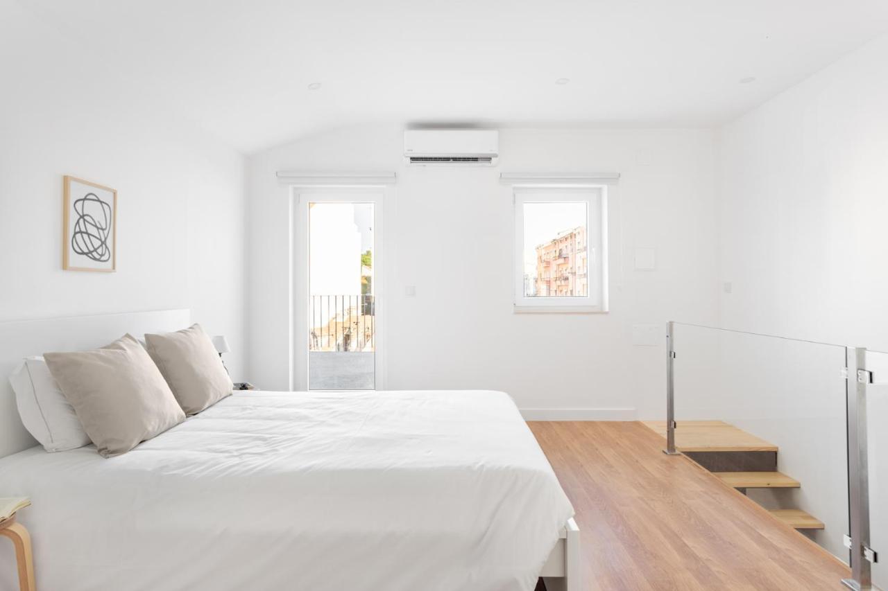 Altido Modern 2-Level Flats Near Ajuda Palace ลิสบอน ภายนอก รูปภาพ