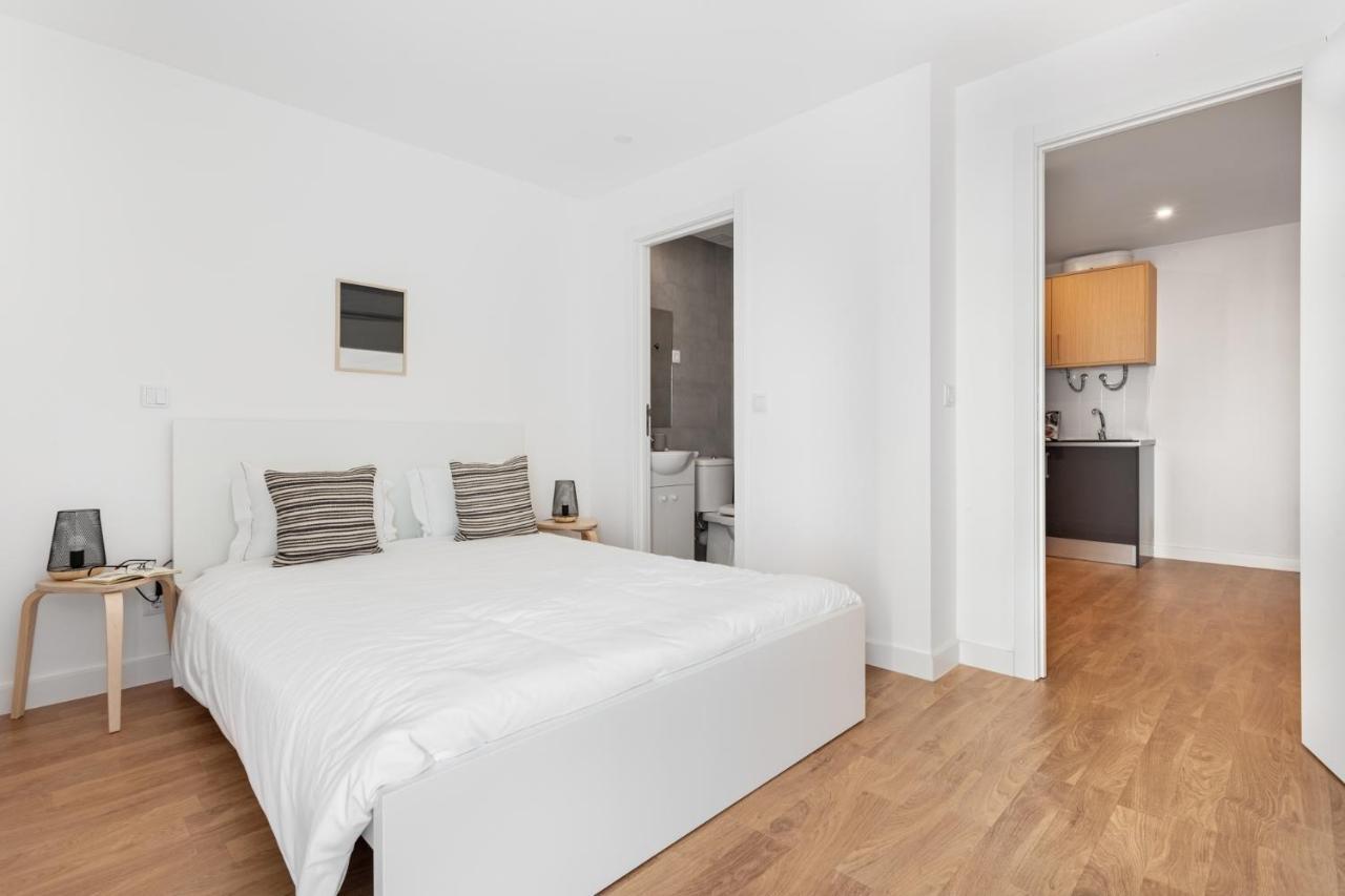 Altido Modern 2-Level Flats Near Ajuda Palace ลิสบอน ภายนอก รูปภาพ