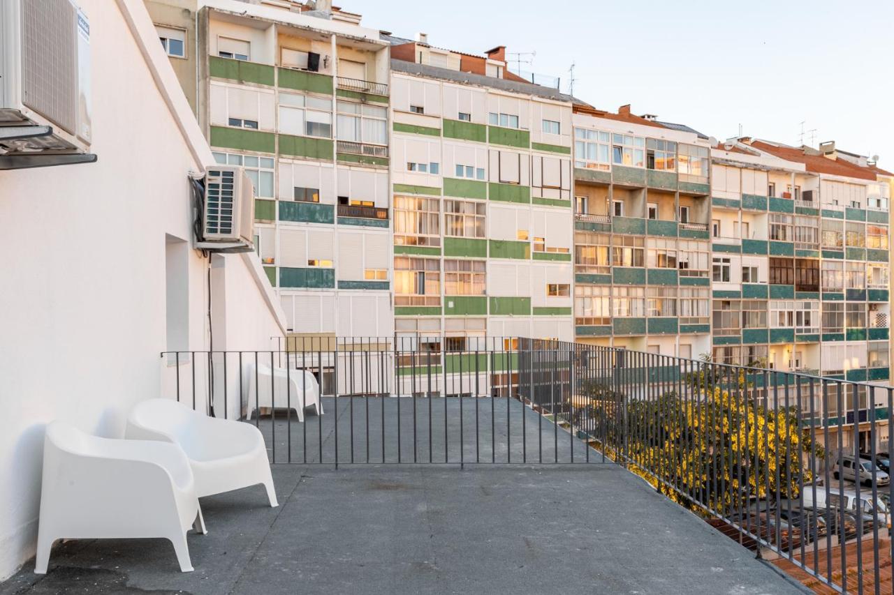 Altido Modern 2-Level Flats Near Ajuda Palace ลิสบอน ภายนอก รูปภาพ